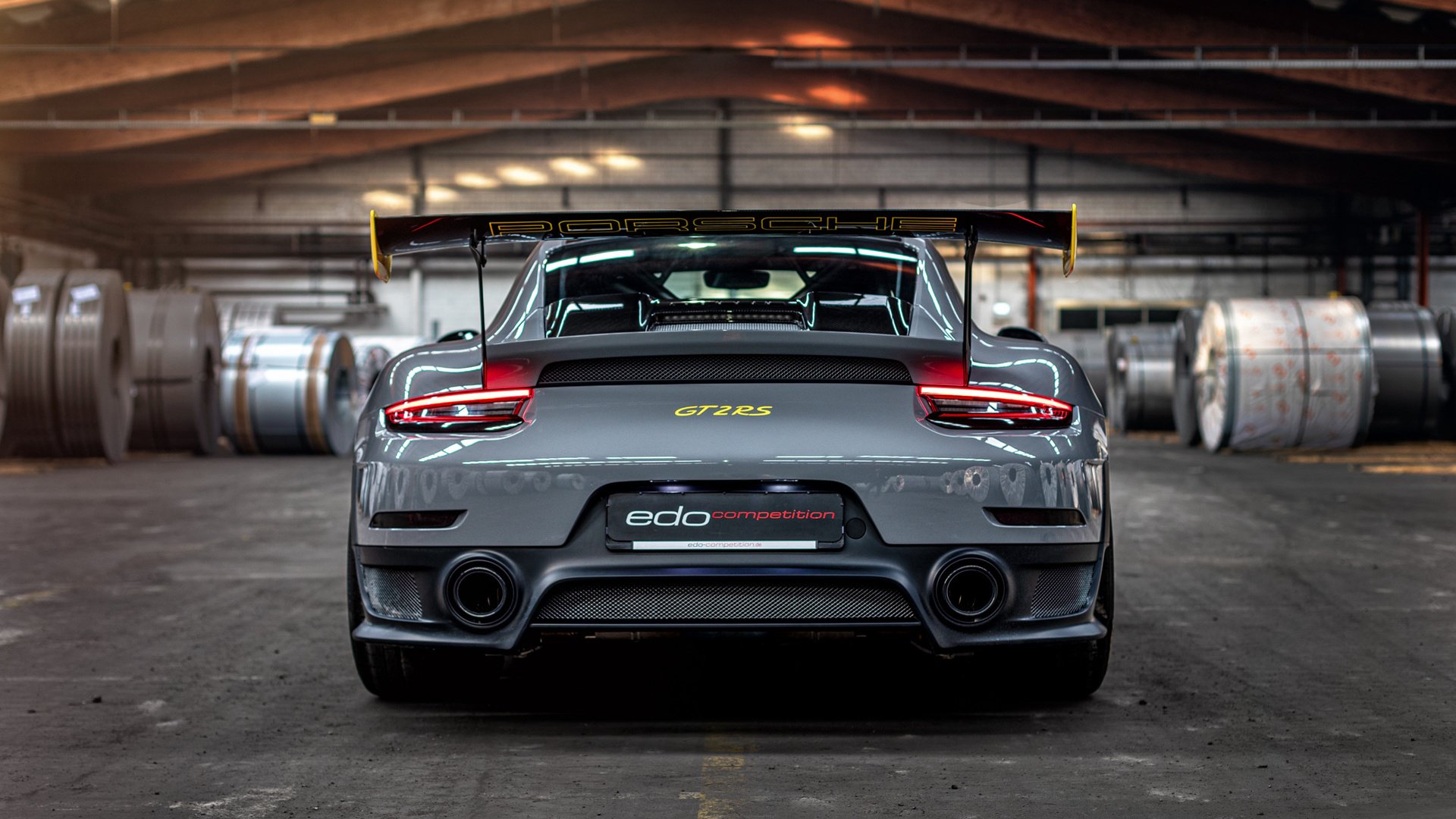 九游娱乐官网 (jiuyou)-英超联赛引入外籍教练新风潮，英超外籍球员规定